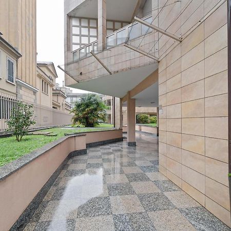 Best Way Rent - Appartamento Con Terrazzo Zona Sempione Милан Экстерьер фото